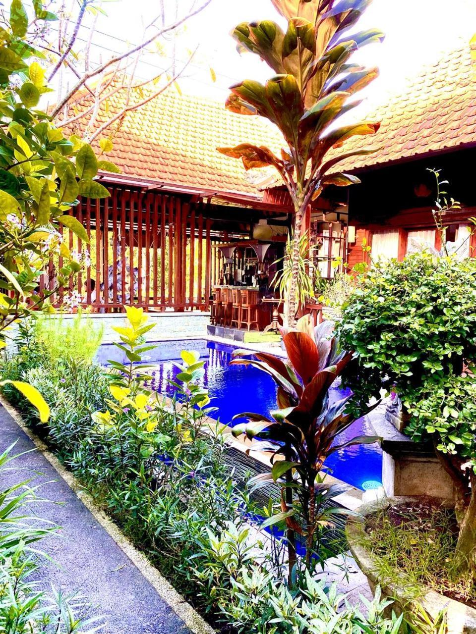Wait Garden Cottage Toyapakeh Экстерьер фото